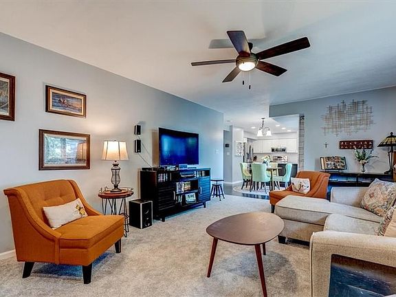 5th image of 5997 Applewood Dr