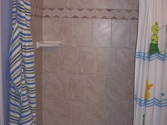 Hall Bath 2