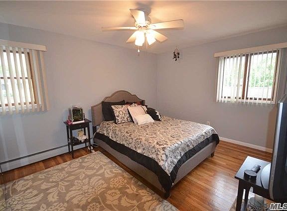 5th image of 157 Simmons Dr