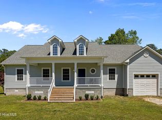 95 Maplewood Ln, Rocky Point, NC 28457