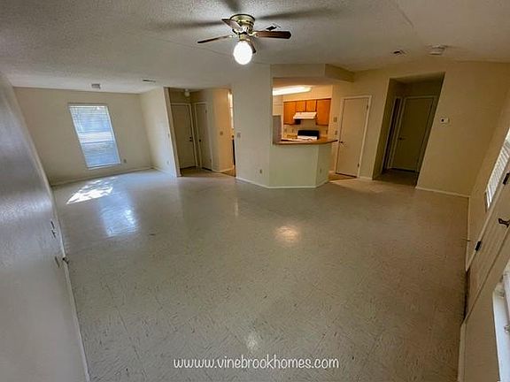 2nd image of 106 Pembroke Ct