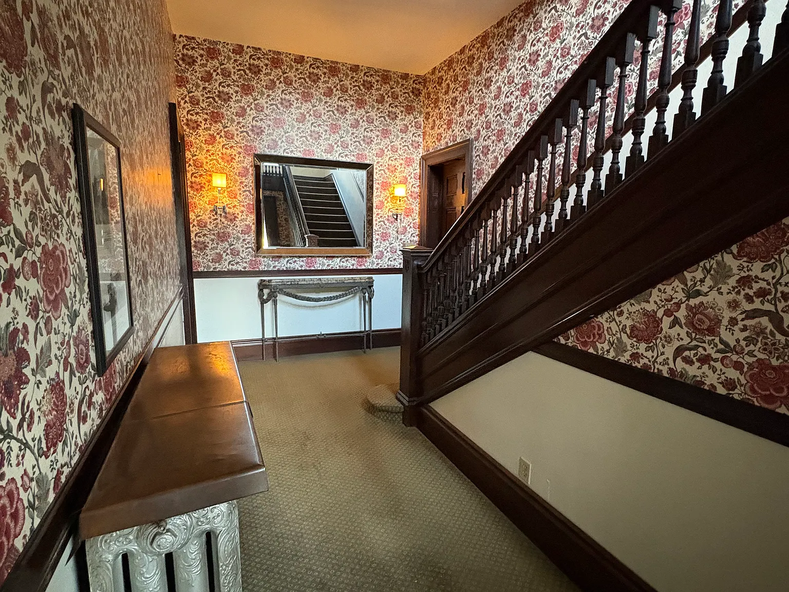 2 bed, 2100 sqft, $2,495 — Photo 4