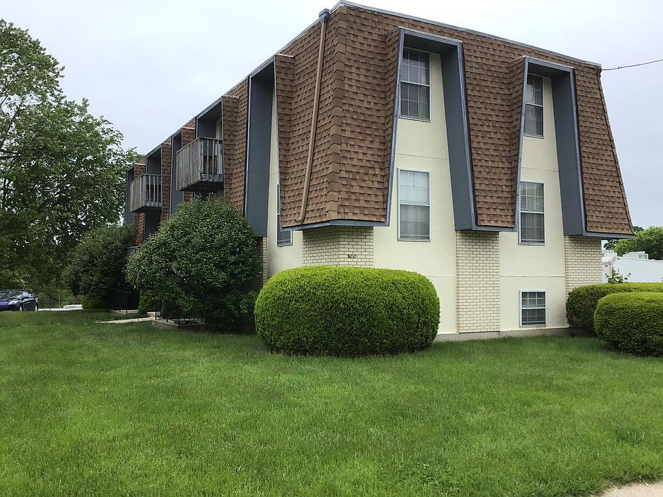 1st image of 504 S Liberty St #D