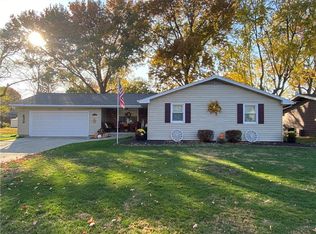1011 Wenthe St, Effingham, IL 62401