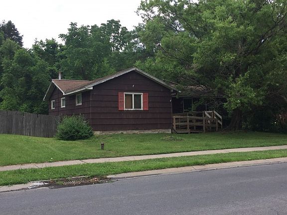 2nd image of 240 Dorwin Ave