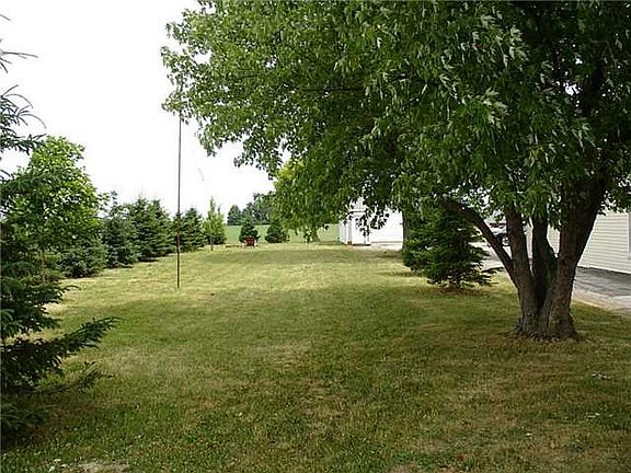 3rd image of 10678 Middleton Pike