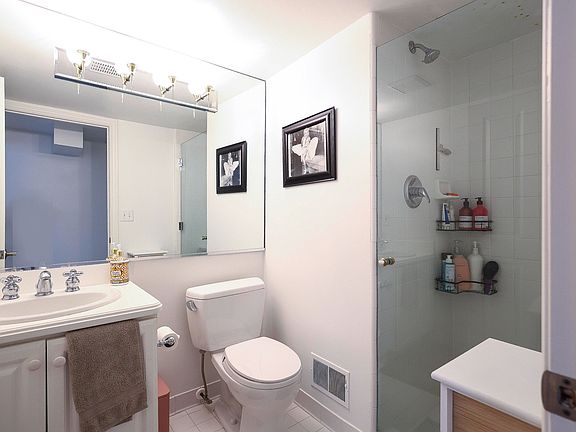 Basement full bathroom