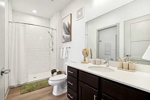 McCord Square Apartments Photo 1