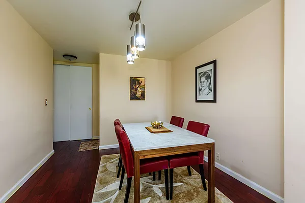 Sold by SBNY RE | media 2