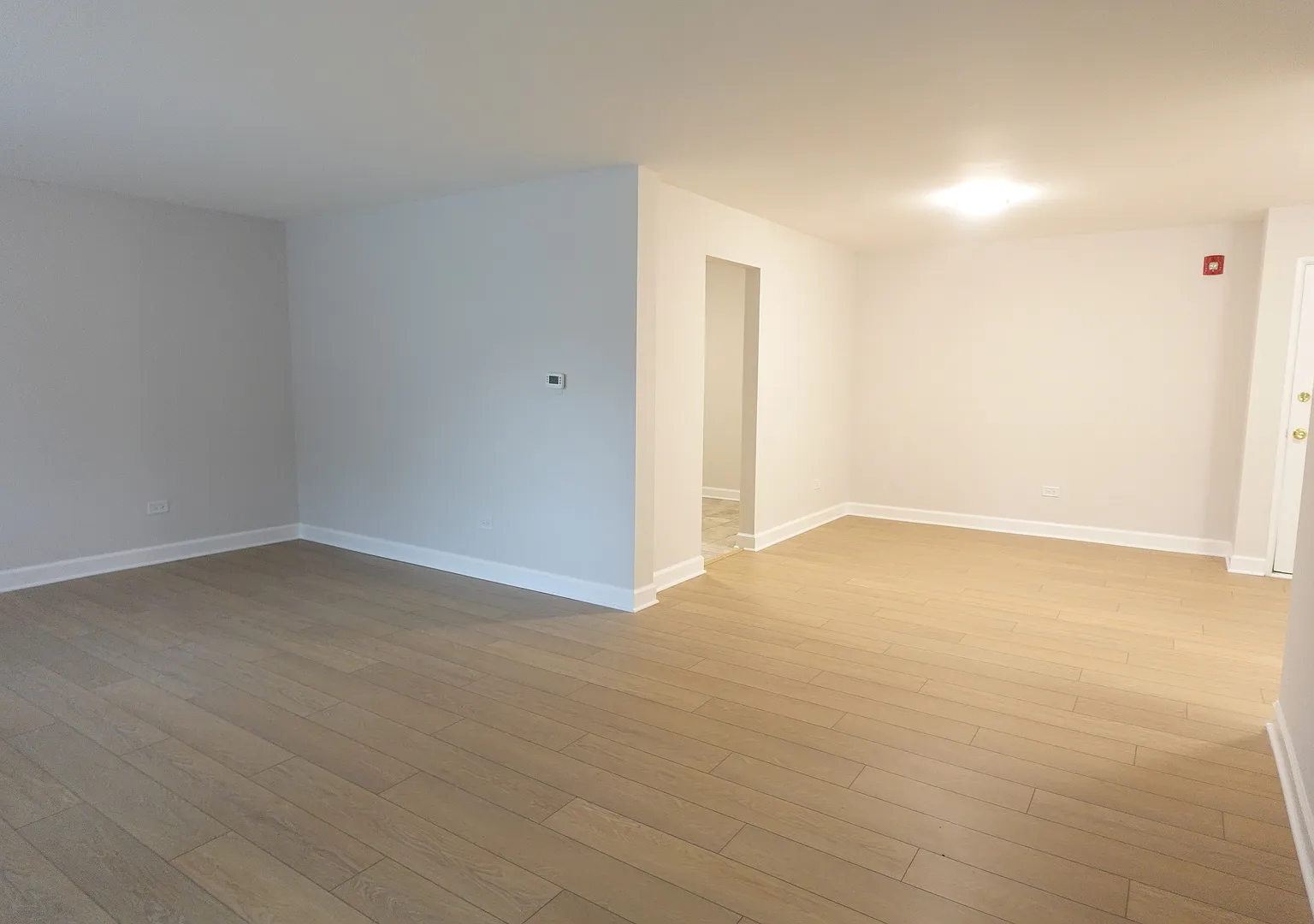 2 bed, 1100 sqft, $1,995 — Photo 4