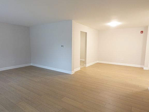 4th image of 1206 E Fairview St APT 102