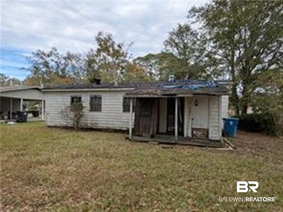 2nd image of 233 Grant Cir