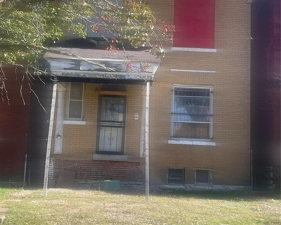 1st image of 1366 Burd Ave