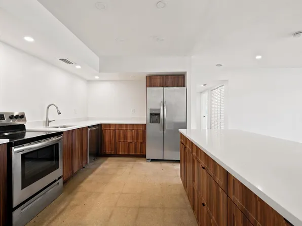 2100 Sans Souci Blvd, North Miami, FL