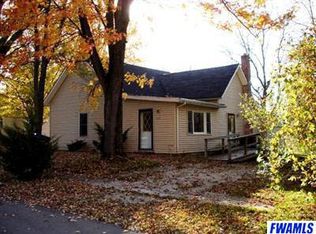 125 N College St, Warren, IN 46792