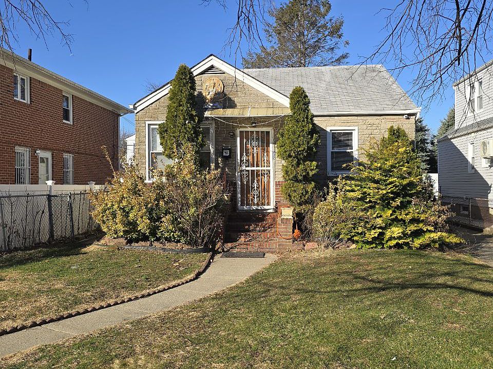1st image of 8148 256th St