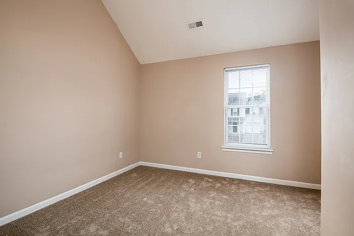 951 Grass Hollow Ct — Photo 15