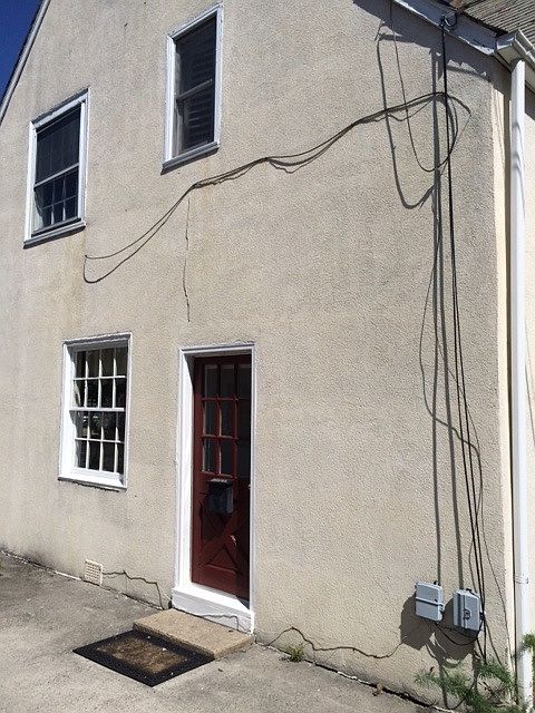 1st image of 10225 Warwick Blvd
