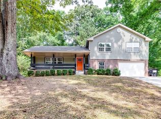 3376 Moravia Dr, Lithonia, GA 30038