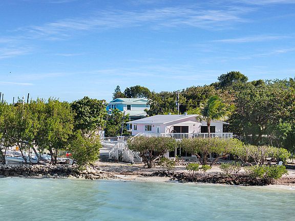 3rd image of 100 Point Pleasant Dr