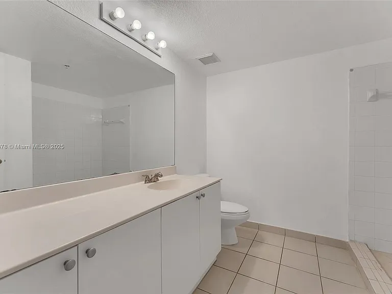 15400 SW 284th St #1312 — Photo 17
