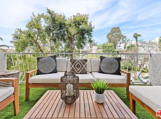 11918 Kiowa Ave APT 201, Los Angeles, CA 90049