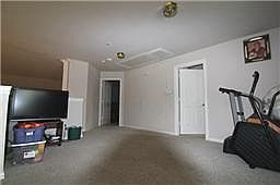 4th image of 3405 High Vista Dr