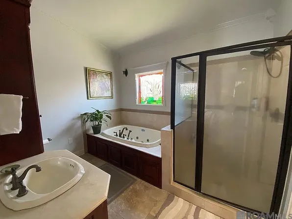 11182 River Highlands Dr Unit 9B, Saint Amant, LA 70774