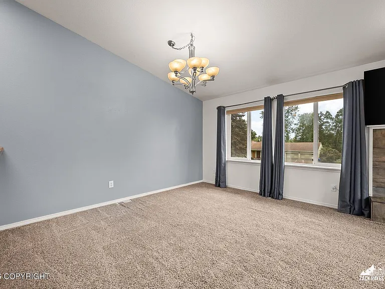 635 Pearl Dr — Photo 12