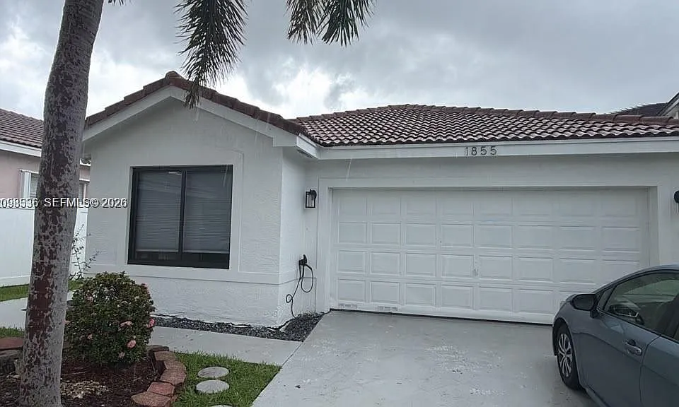 1855 SW 177th Ter