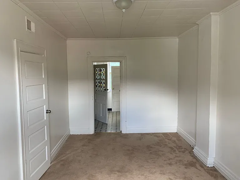 308 Saline Street — Photo 6