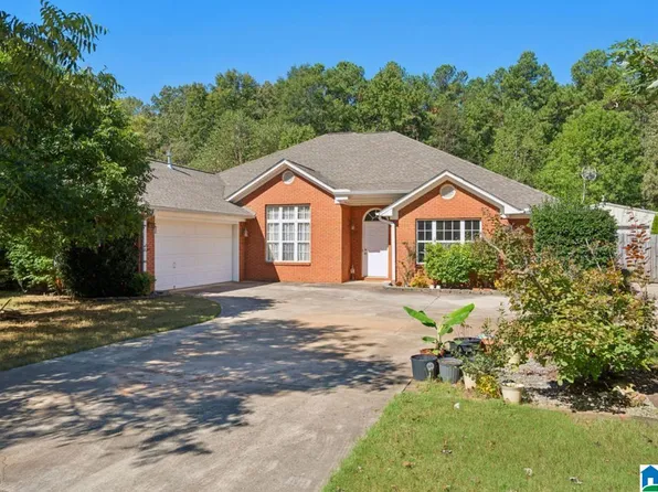 132 Emory Dr, Harvest, AL 35749