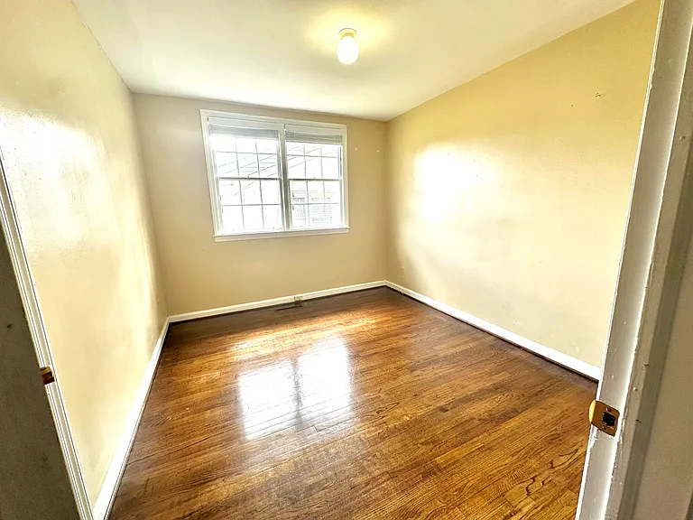 217 E Vineland Rd — Photo 15