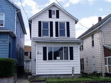 1st image of 361 1/2 Beatrice Ave