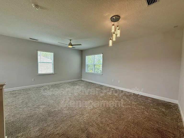 1818 Sandy Creek Pkwy — Photo 40