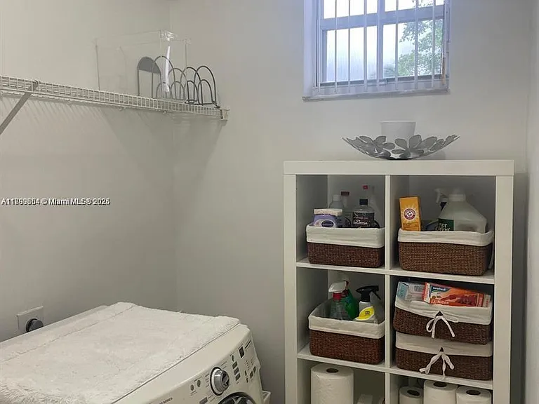 3105 NE 184th St #7202 — Photo 9