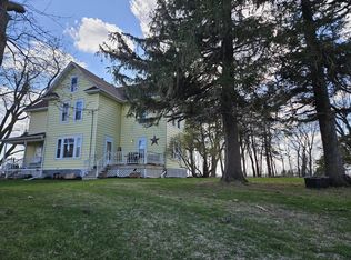 22387 130th St, Sumner, IA 50674