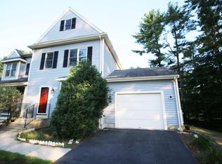 48 Mendon St, Bellingham, MA 02019