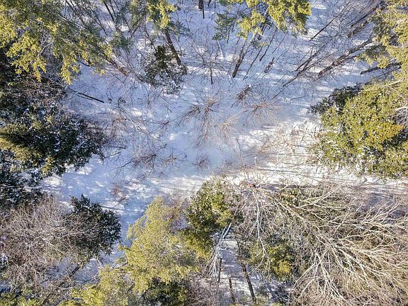 3rd image of 153 Russell Road