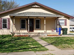 405 S Washington St, Hillsboro, KS 67063