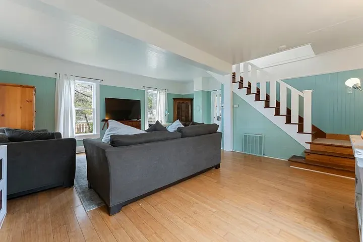 461 3rd Ave — Photo 3