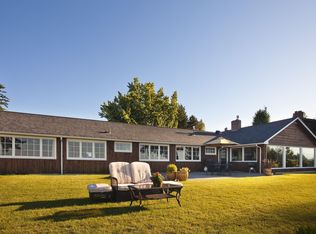 10760 SW Cowan Rd, Vashon, WA 98070