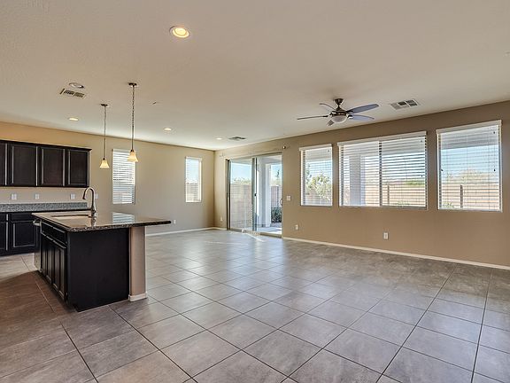 4th image of 22816 S 224th Pl
