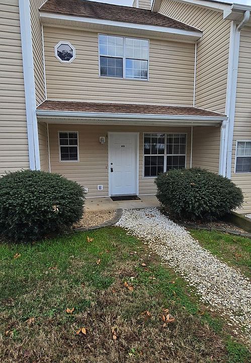 1st image of 47 W Sellers St #C