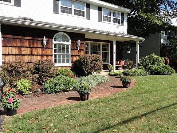 2nd image of 7534 Glencrest Ave