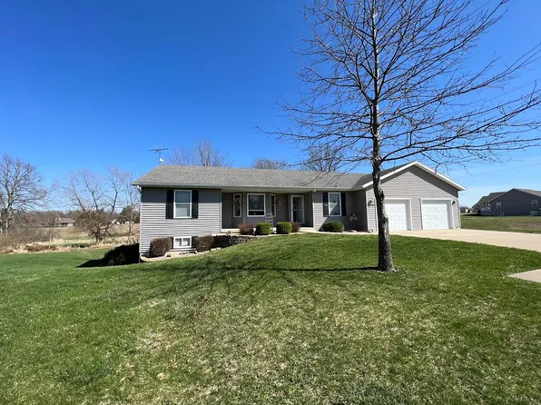 2607 Weatherstone Dr, Kirksville, MO 63501