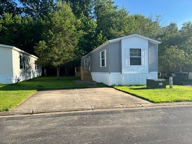 1st image of 2191 E Ohio Pike #162