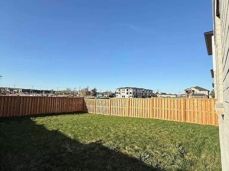 2595 Bateman Trl — Photo 5