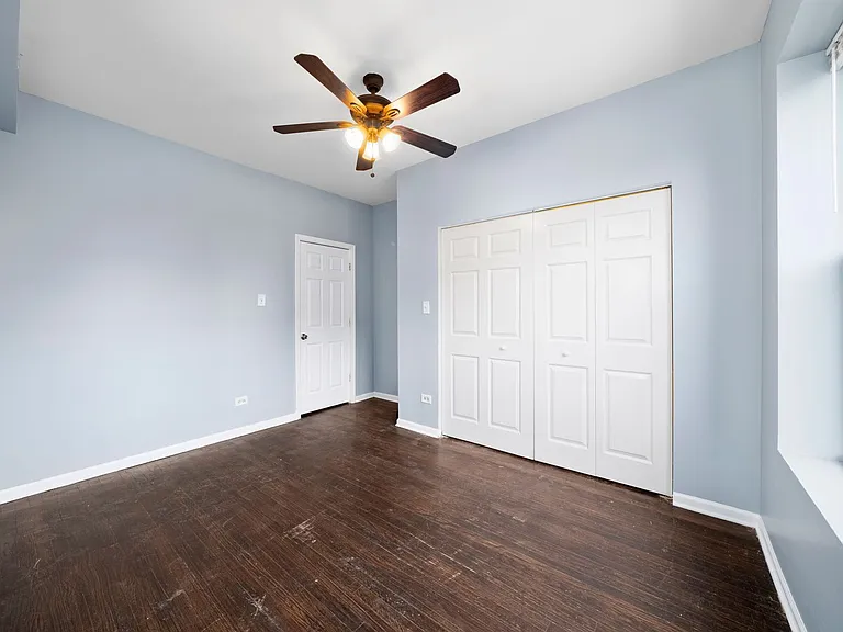 6553 S Martin Luther King Dr — Photo 4