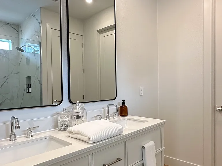 6493-6501 Blueberry Dr — Photo 14
